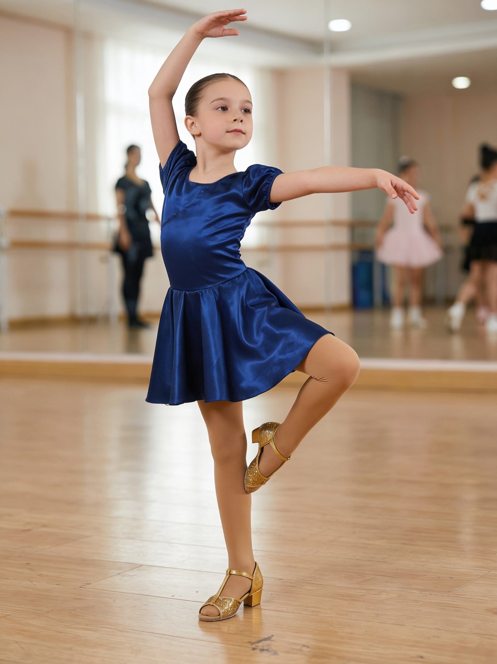"Santa Clara" Goldene Latein‑Tanzschuhe für Mädchen | 3 cm Absatz Moveworld
