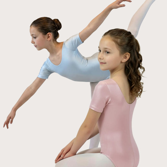 Trikot, Tanztrikot, Tanz Body, Balletttrikot, Turnanzug, Ballettbody, Leotard
für Mädchen Kurzarm Marke TKS
Modell: "Blair"